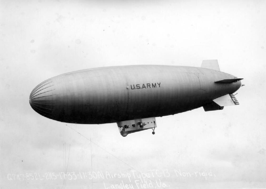 1935: Final flight of US Army Air Corps LTA operations